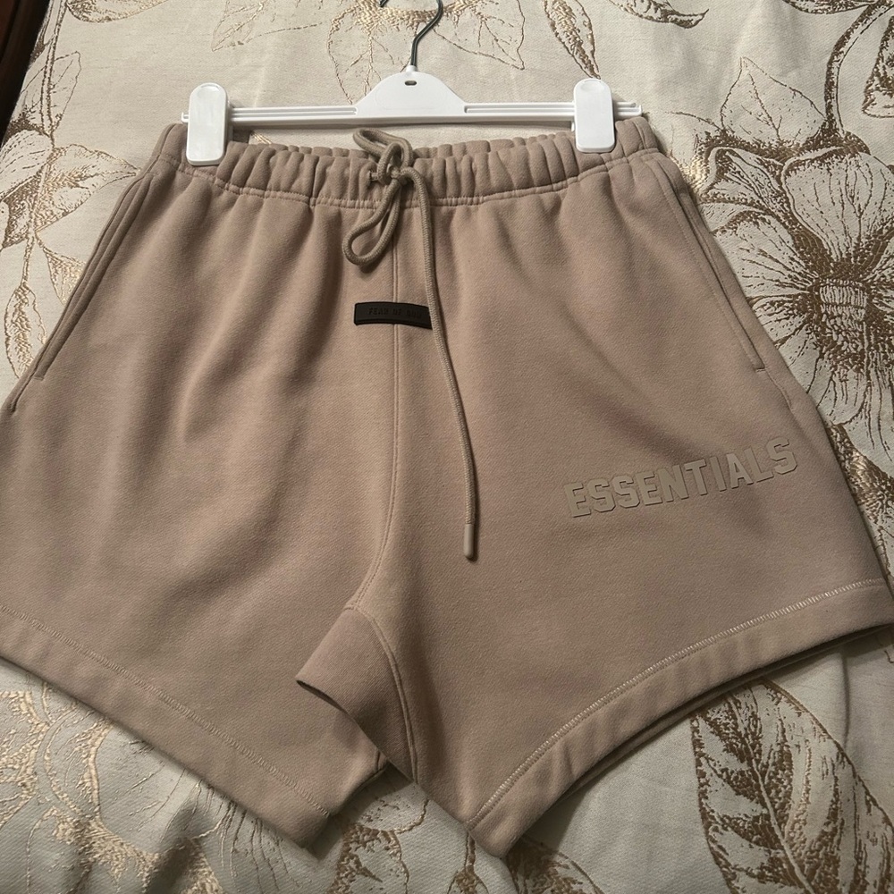 Fear of God Essential Shorts